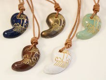 画像をギャラリービューアに読み込む, 古代勾玉ストラップ <神奈備工房 - cannabi  - >