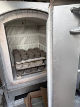 画像をギャラリービューアに読み込む, 小皿「ナウルくん」（緑色）<神奈備工房 - cannabi - >
